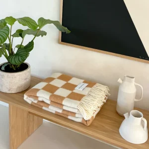 Maison Deux villapleed Checkerboard, Terra White